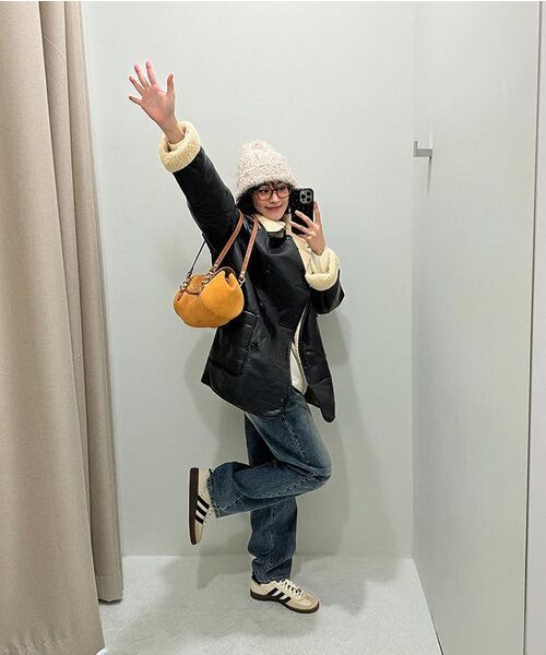 LADY VOLUME(レディーボリューム)の「オーバーサイズウールシアリングダブルムートン_ブラック(ムートンコート・レディース・その他・FREE)」の10枚目の写真