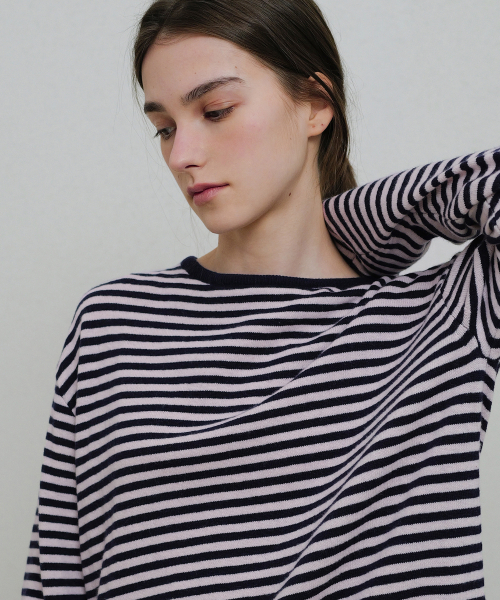 ANDNEEDS(アンドニーズ)の「Meg stripe knit (pink)(ニット/セーター・レディース・その他・FREE)」の2枚目の写真