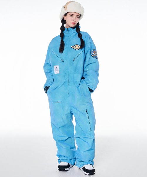 DOLL OUTERWEAR(ドラ アウターウェア)の「2425 ボルカン ボードウェア ワーク ジャンプスーツ デニムプリント 男女共用(つなぎ/オールインワン・レディース・その他・LARGE/X-LARGE/X-SMALL/SMALL/MEDIUM)」の3枚目の写真