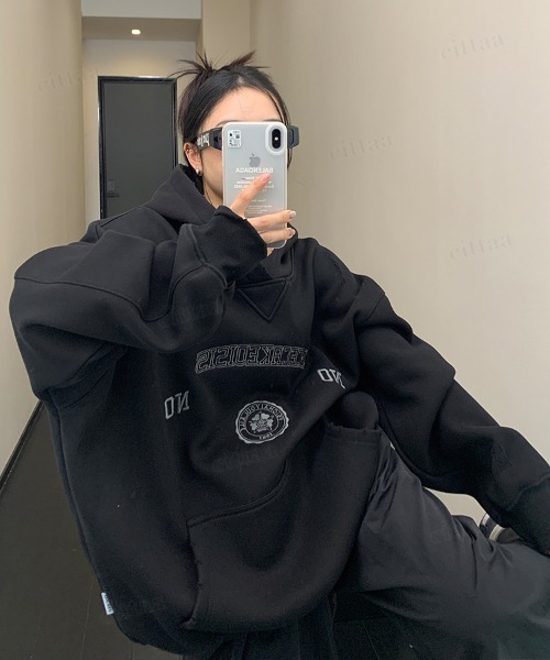 Dalfwin(ダールフィン)の「韓国ファッション RICECAKEカレッジロゴダメージ加工フーディー(パーカー・レディース・ブラック/グレー・FREE)」の10枚目の写真