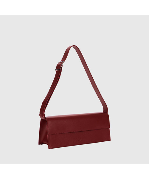 Celia (Red)
