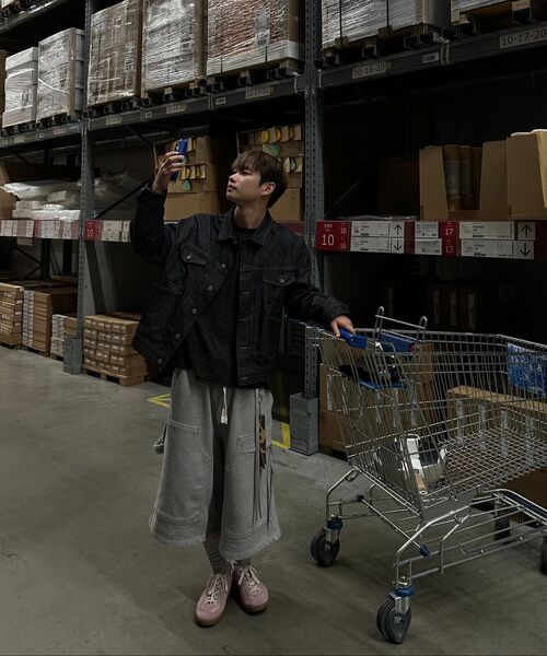 BALLUTE(バリュート)の「DUSTY STRIPE LONG SLEEVE (BLACK&BROWN)(Tシャツ/カットソー・メンズ・その他・SMALL/MEDIUM/LARGE)」の9枚目の写真