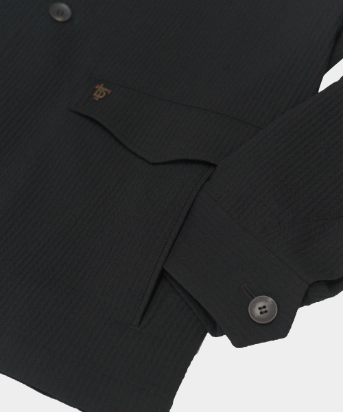 BIRBANTE(ビルバンテ)の「スリックスタンドカラージャケット - ブラック(その他アウター・メンズ・ブラック・SMALL/MEDIUM/LARGE/X-LARGE)」の6枚目の写真