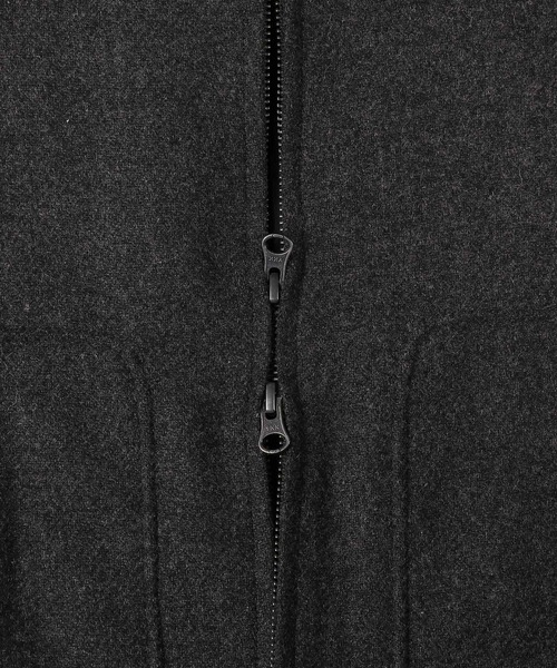 The DUFFER of ST.GEORGE(ザダファーオブセントジョージ)の「TECH TWEED SCOTTISH BLOISON:テックツイード ショートブルゾン(ブルゾン・メンズ・チャコールグレー/ベージュ・MEDIUM/LARGE)」の15枚目の写真