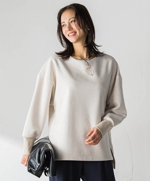 LAUTREAMONT(ロートレアモン)の「【WEB限定】フェイクスエードプルオーバー≪セットアップ対応/洗える≫(Tシャツ/カットソー・レディース・ピンク/ベージュ/ブルー/チャコールグレー・9号/11号)」の3枚目の写真