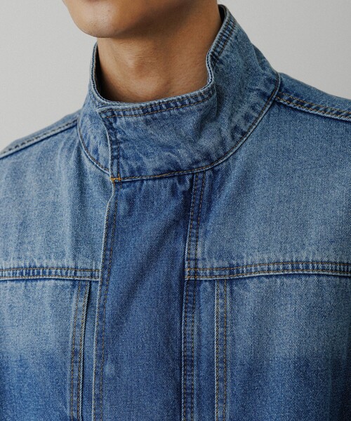 ADAM ET ROPE'(アダムエロペ)の「ブリーチデニム ボマージャケット / ADAM ET ROPE' JEANS -FILM-(デニムジャケット・メンズ・ブルー系その他3・M/L)」の6枚目の写真