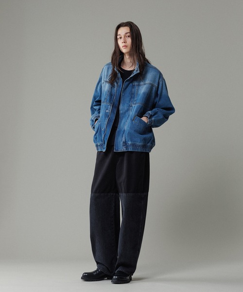 ADAM ET ROPE'(アダムエロペ)の「ブリーチデニム ボマージャケット / ADAM ET ROPE' JEANS -FILM-(デニムジャケット・メンズ・ブルー系その他3・M/L)」の17枚目の写真