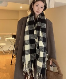2ly2（トゥーリートゥー）の「大判チェックフリンジマフラー（マフラー）」
