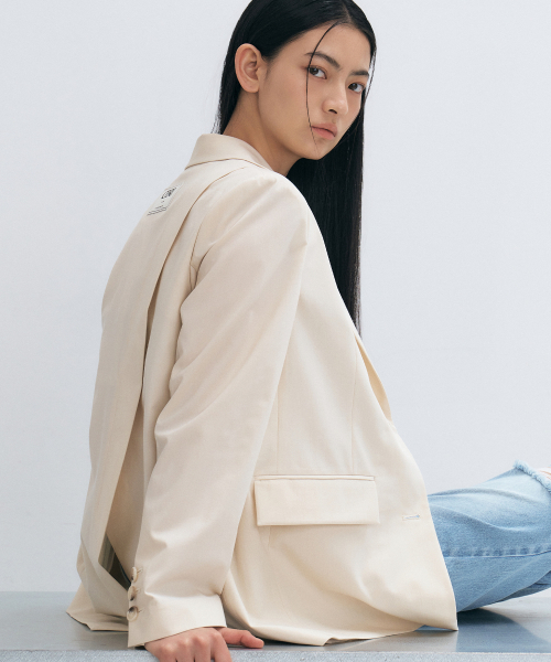 CITYBREEZE(シティブリーズ)の「テンセルルーズフィット斜め切りシングルジャケット_CREAM(テーラードジャケット・レディース・その他・FREE)」の3枚目の写真