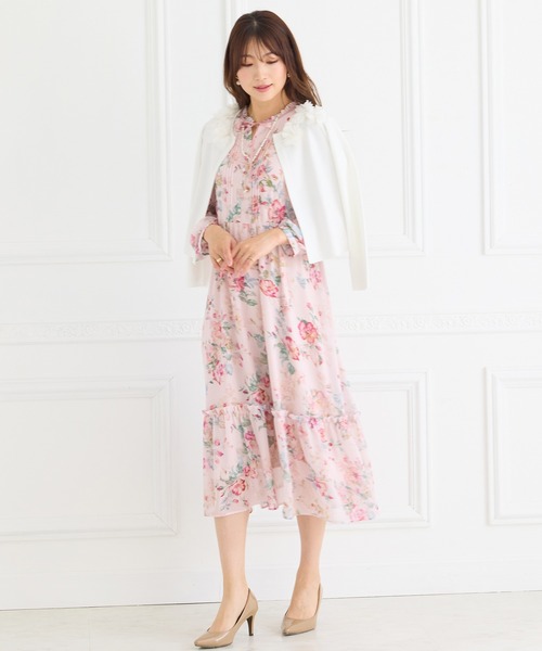 Rose Tiara(ローズティアラ)の「オーガンジーフラワーニットカーディガン(カーディガン/ボレロ・レディース・ブラック/オフホワイト・46/42/38)」の11枚目の写真