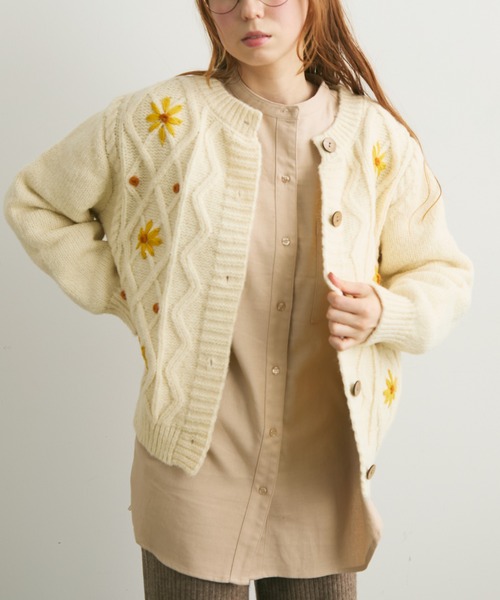 Crisp（クリスプ）の「ストライプオーバーシャツ（シャツ/ブラウス・レディース・ベージュ/グリーン・FREE）」の14枚目の写真