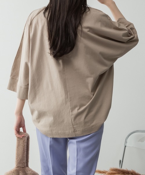 RCD(アールシーディー)の「Vネック7分袖ドルマンTシャツ(Tシャツ/カットソー・レディース・ミント/チャコールグレー/オフホワイト/ブラック/グレイッシュベージュ・4L~5L/M-L/LL~3L)」の13枚目の写真