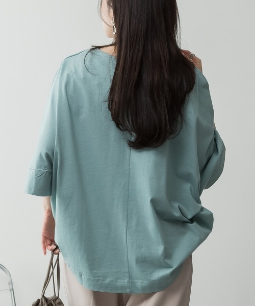 RCD(アールシーディー)の「Vネック7分袖ドルマンTシャツ(Tシャツ/カットソー・レディース・ミント/チャコールグレー/オフホワイト/ブラック/グレイッシュベージュ・4L~5L/M-L/LL~3L)」の15枚目の写真