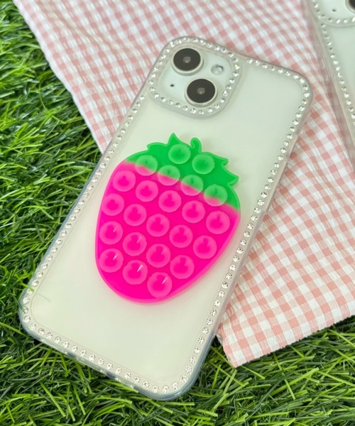 WEGO（ウィゴー）の「WEGO/ストロベリーマルチ吸盤シート（生活家電・レディース・レッド/ピンク・FREE）」の2枚目の写真