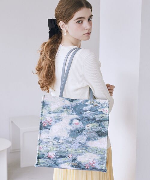 Maison de FLEUR（メゾンドフルール）の「ゴブランスクエアトート（ハンドバッグ・レディース・ダークグリーン・FREE）」の3枚目の写真