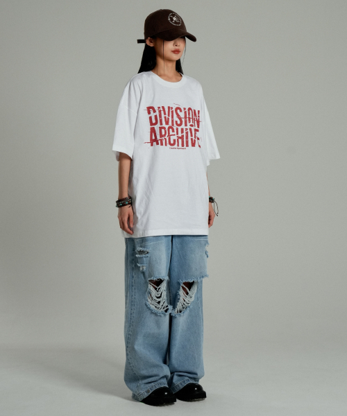 IDWS(アイドンワナセル)の「Division Archive T-Shirt White(Tシャツ/カットソー・レディース・その他・0/1/2)」の9枚目の写真