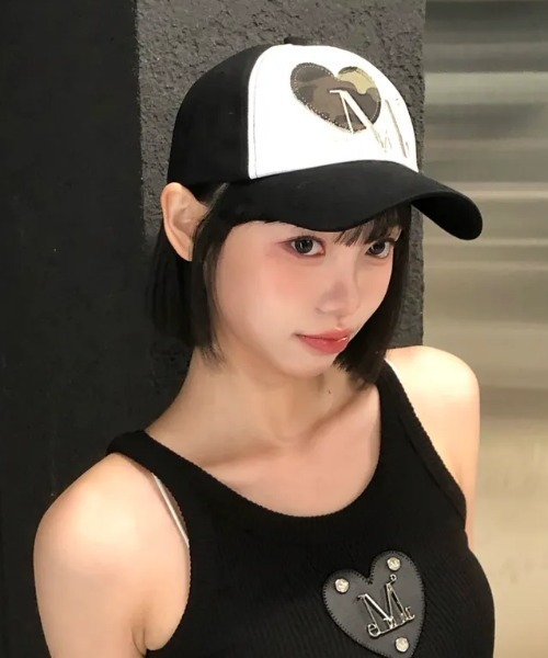 MUCENT（ムセント）の「◇MUCENT◇ブランド直輸入正規品/MUCENT SIGNATURE HEART PATCH BALL CAP シグニチャーハートパッチボールキャップ（キャップ・レディース・ブラック/カーキ/ベージュ・FREE）」の7枚目の写真