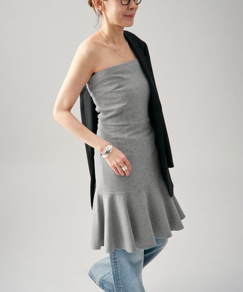 VERMEIL par iena(ヴェルメイユパーイエナ)の「チューブワンピース(ワンピース・レディース・ライトグレー/ブラック・FREE)」の15枚目の写真