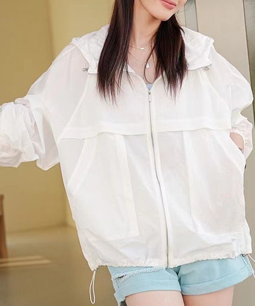 SallyLunn(サリーラン)の「シアードロストパーカー(マウンテンパーカー・レディース・ライトグリーン/ホワイト・LARGE/MEDIUM)」の2枚目の写真