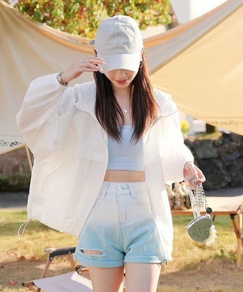 SallyLunn(サリーラン)の「シアードロストパーカー(マウンテンパーカー・レディース・ライトグリーン/ホワイト・LARGE/MEDIUM)」の4枚目の写真