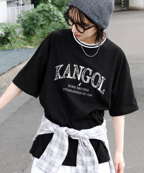 KANGOL(カンゴール)の「【KANGOL/カンゴール】別注 パッチワークロゴ ラインリブ半袖Tシャツ(Tシャツ/カットソー・メンズ・ベージュ/ネイビー/ホワイト/グリーン/ブラック/アッシュグレー/チャコールグレー・S/M/L/XL)」の2枚目の写真