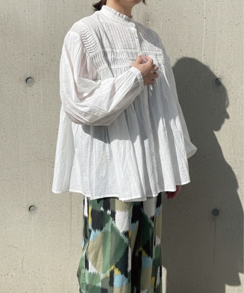 SOTT(ソット)の「インドコットン ピンタックギャザーブラウス(シャツ/ブラウス・レディース・チャコールグレー/オフホワイト・FREE)」の3枚目の写真