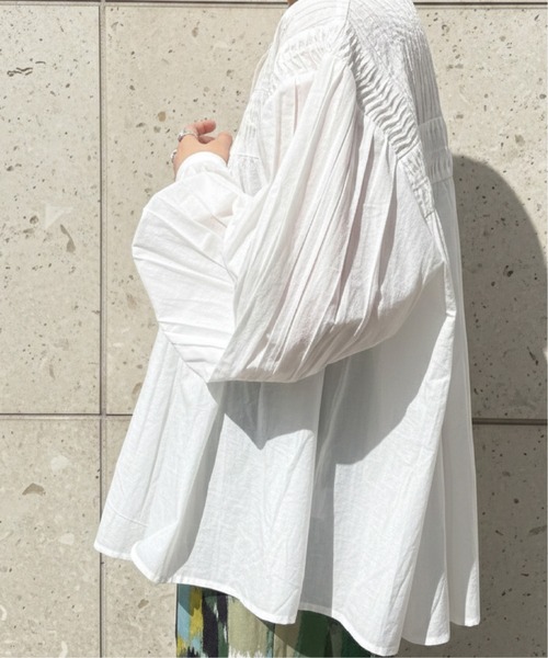 SOTT(ソット)の「インドコットン ピンタックギャザーブラウス(シャツ/ブラウス・レディース・チャコールグレー/オフホワイト・FREE)」の5枚目の写真