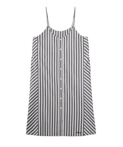 MILKFED.(ミルクフェド)の「BIAS-CUT STRIPED CAMI DRESS(ワンピース・レディース・ブラック/ライトピンク/ライトブルー・ONE SIZE)」の22枚目の写真