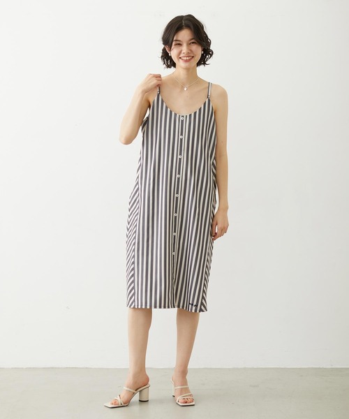 MILKFED.(ミルクフェド)の「BIAS-CUT STRIPED CAMI DRESS(ワンピース・レディース・ブラック/ライトピンク/ライトブルー・ONE SIZE)」の16枚目の写真