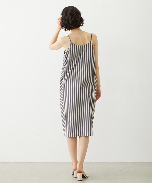 MILKFED.(ミルクフェド)の「BIAS-CUT STRIPED CAMI DRESS(ワンピース・レディース・ブラック/ライトピンク/ライトブルー・ONE SIZE)」の18枚目の写真