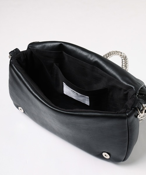 amok（アモク）の「ORNAMENT QUILT BAG（ショルダーバッグ・メンズ・ブルー/ブラック・FREE）」の4枚目の写真