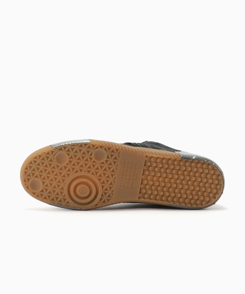 Maison Margiela（メゾンマルジェラ）の「MAISON MARGIELA( メゾン マルジェラ) REPLICA GERMAN TRAINER（スニーカー・メンズ・ブラック・43/42/40.5）」の4枚目の写真