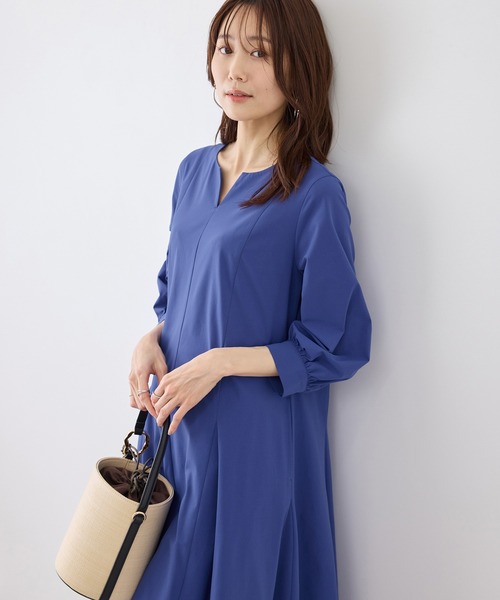 ROPE' PICNIC(ロペピクニック)の「7分袖リラックスワンピース(ワンピース・レディース・ブラック/ブルー/ベージュ/ダークブラウン・FREE)」の1枚目の写真