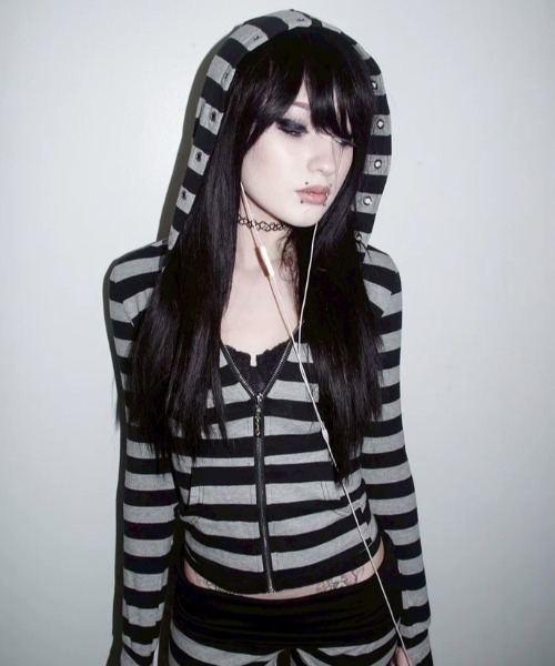 Heaven Sent(ヘブンセント)の「【HeavenSent】Eclipse Zip Up / 【ヘブンセント】バックロゴボーダージップアップパーカー(パーカー・レディース・グレー・XS/S)」の1枚目の写真