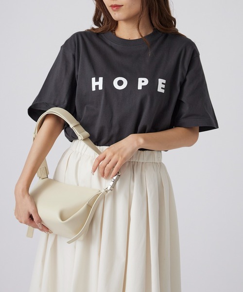 POET MEETS DUBWISE（ポエットミーツダブワイズ）の「POET MEETS DUBWISE/ポエットミーツダブワイズ HOPE T-shirt プリントデザイン プレミアムコットン クルーネックTシャツ 2026年春夏（Tシャツ/カットソー・メンズ・ホワイト/スミクロ・M/L/XL）」の17枚目の写真