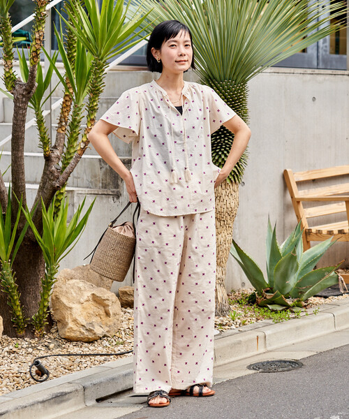 FREAK'S STORE(フリークスストア)の「インド 総柄刺繍 イージーパンツ<セットアップ対応>(その他パンツ・レディース・オフホワイト/ブラック・フリ-)」の13枚目の写真