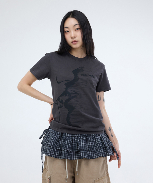 PORTERNA(ポルテナ)の「MAD KISS SHORT SLEEVE T-SHIRT-2COLOR(Tシャツ/カットソー・レディース・チャコールグレー/ホワイト・OS)」の19枚目の写真