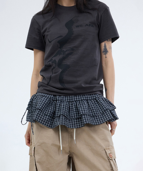 PORTERNA(ポルテナ)の「MAD KISS SHORT SLEEVE T-SHIRT-2COLOR(Tシャツ/カットソー・レディース・チャコールグレー/ホワイト・OS)」の3枚目の写真