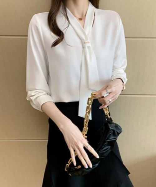 FAVORITO(ファヴォリート)の「リボンシフォンシャツ(シャツ/ブラウス・レディース・ブルー/ピンク/ホワイト・XL/L/M)」の11枚目の写真
