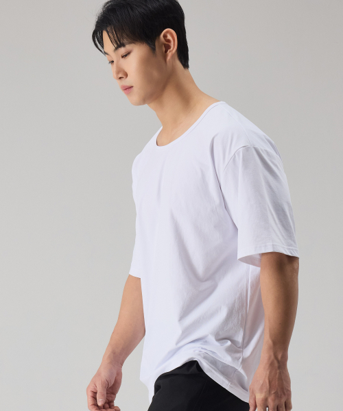 NTBC(エヌティービーシー)の「Uネッククールベーシック半袖Tシャツ_2COLOR(Tシャツ/カットソー・レディース・ホワイト/ブラック・MEDIUM/LARGE/X-LARGE)」の11枚目の写真