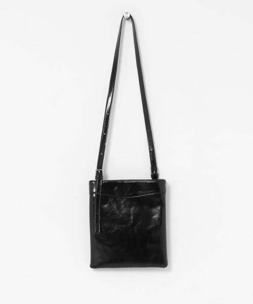 KBF(ケイビーエフ)の「ダブルポケットベルトBAG(ショルダーバッグ・レディース・キャメル/ブラック・ONE)」の8枚目の写真