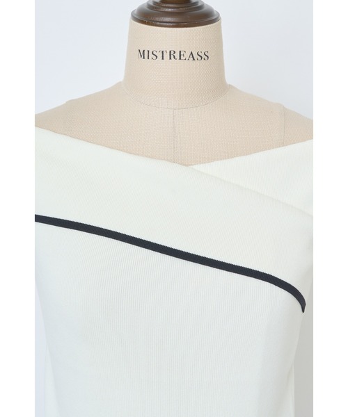 MISTREASS(ミストレアス)の「Piping off shoulder knit(ニット/セーター・レディース・ピンク/ホワイト/ネイビー・FREE)」の17枚目の写真