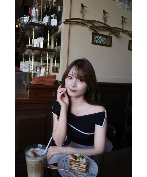 MISTREASS(ミストレアス)の「Piping off shoulder knit(ニット/セーター・レディース・ピンク/ホワイト/ネイビー・FREE)」の11枚目の写真