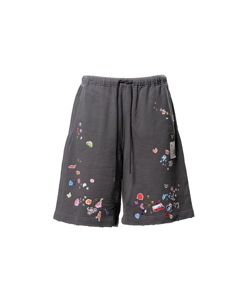 Maison MIHARA YASUHIRO(メゾンミハラヤスヒロ)の「【MIHARAYASUHIRO/ミハラヤスヒロ】Kids Sticker Printed Sweat Shorts / KIDS STICKER SHORTS(スウェットパンツ・メンズ・ブラック/ホワイト・44/46/48)」の5枚目の写真
