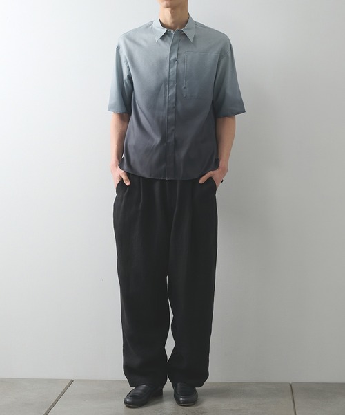 STUDIOUS(ステュディオス)の「【STUDIOUS】GRADATION SHIRTS S.S(シャツ/ブラウス・メンズ・ネイビー/グレー・1)」の3枚目の写真