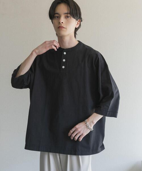 SENSE OF PLACE by URBAN RESEARCH(センスオブプレイスバイアーバンリサーチ)の「『別注』Healthknit×SENSE OF PLACE ヘンリーネックTシャツ(Tシャツ/カットソー・メンズ・オートミール/ブラック/グレー・MEDIUM/LARGE)」の7枚目の写真