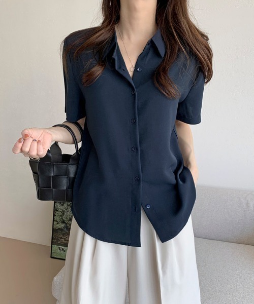 FAVORITO(ファヴォリート)の「襟付きブラウス(シャツ/ブラウス・レディース・ベージュ/ネイビー/ホワイト/グリーン/ピンク/ブルー・F)」の17枚目の写真