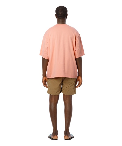 Sandinista(サンディニスタ)の「Gentle Resort Tee / リゾートTシャツ(Tシャツ/カットソー・メンズ・ブラック/ホワイト/サーモンピンク/ネイビー・SMALL/MEDIUM/LARGE)」の5枚目の写真