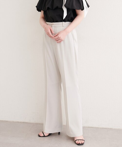 natural couture(ナチュラルクチュール)の「〈osono〉美シルエットハイウエストベルト付きパンツ(その他パンツ・レディース・チャコールグレー/ネイビー/ブラック/アイボリー・MEDIUM/LARGE)」の12枚目の写真
