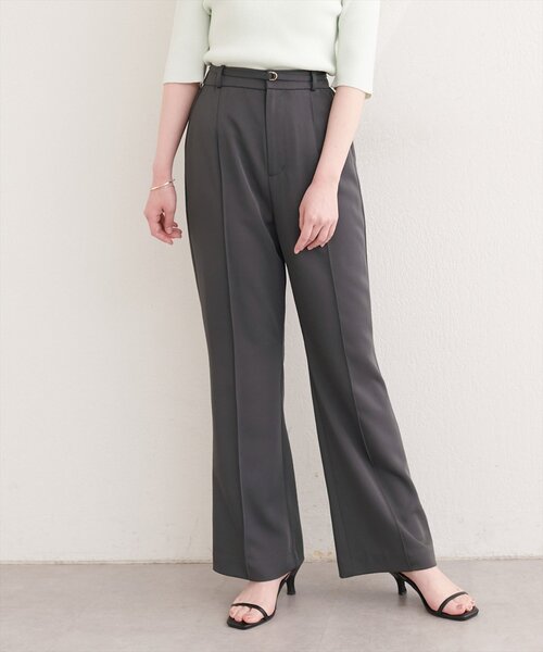 natural couture(ナチュラルクチュール)の「〈osono〉美シルエットハイウエストベルト付きパンツ(その他パンツ・レディース・チャコールグレー/ネイビー/ブラック/アイボリー・MEDIUM/LARGE)」の15枚目の写真